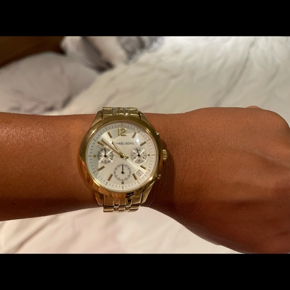Michael Kors Watch - Picture 5 of 6